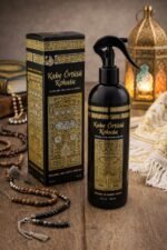 Kaaba Kiswah Inspired Textile Freshener Spray – Alcohol-Free Prayer Mat & Home Fragrance 400ml