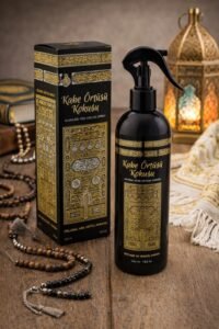 Kaaba Kiswah Inspired Textile Freshener Spray – Alcohol-Free Prayer Mat & Home Fragrance 400ml