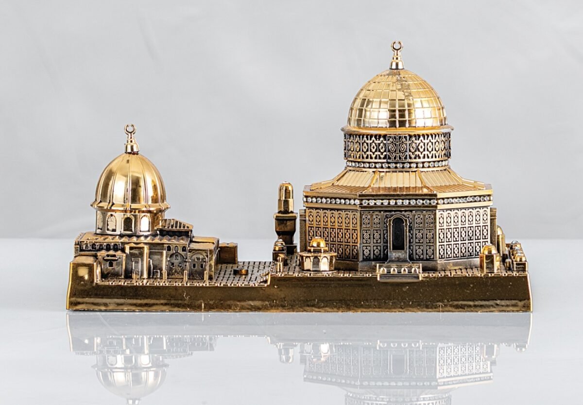 wp-image-3832681810.jpg Al Aqsa palastine & the Dome - Image 1