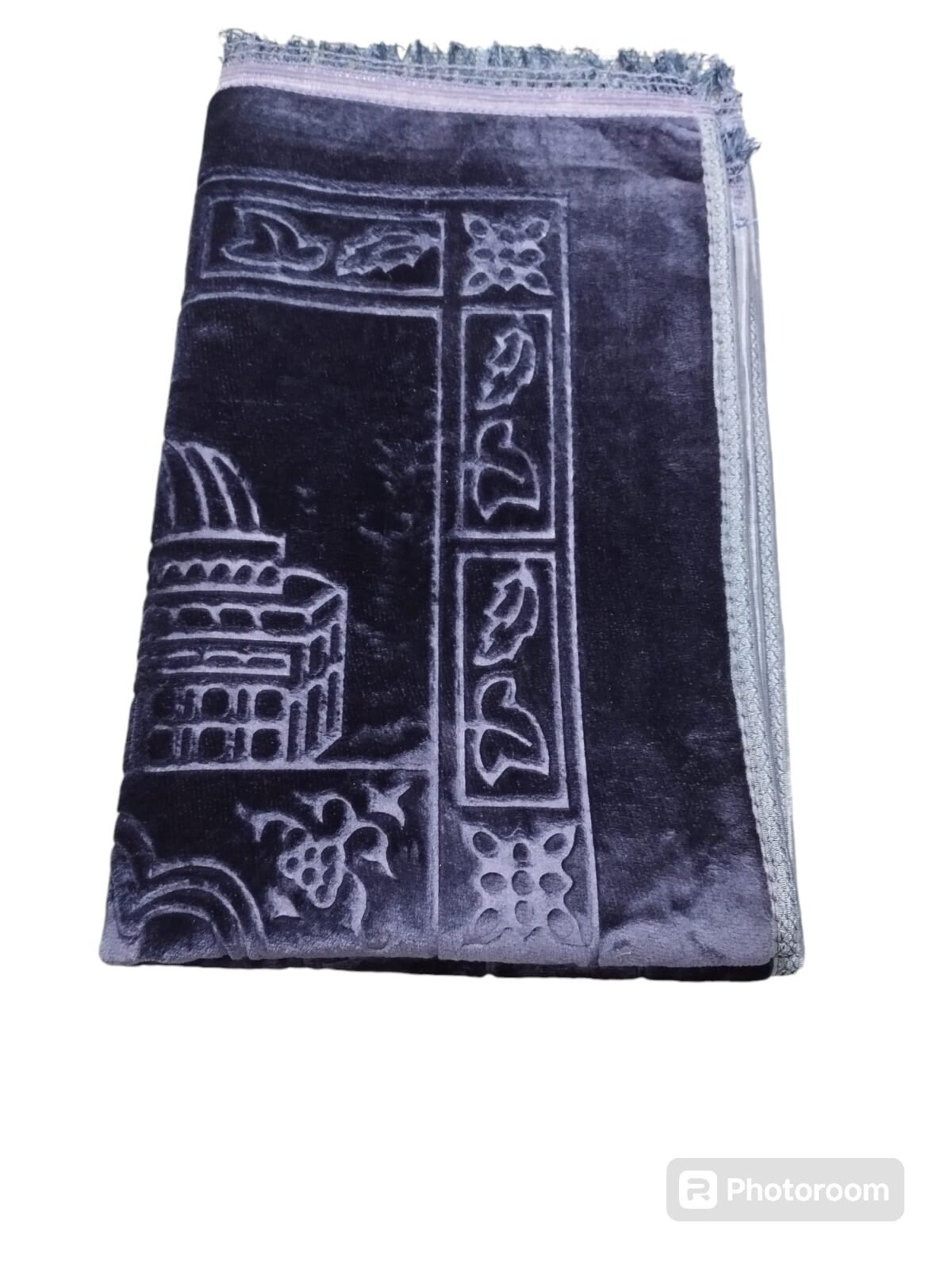 High Quality X Large Thick Velvet Islamic Plain Salat Prayer mat, rug, janamaz - Image 4