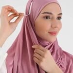 5 Pcs High-Quality Safe Scarf Sticker for Hijab, Easy to Use.