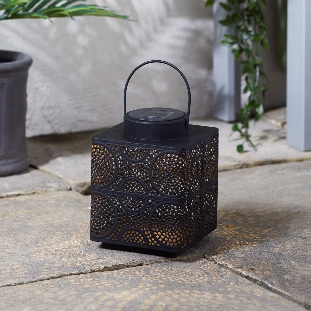 Solar LED Moroccan Style Lantern 19.5cm – Decorative Metal Fairy Light Lamp for Home & Garden - Image 2