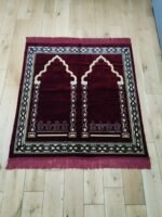 2 & 4 Person Prayer Mat – Turkish Islamic Janamaz Rug for Family Salah (Multiple Colours) - Image 17