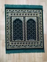 2 & 4 Person Prayer Mat – Turkish Islamic Janamaz Rug for Family Salah (Multiple Colours) - Image 12