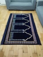 2 & 4 Person Prayer Mat – Turkish Islamic Janamaz Rug for Family Salah (Multiple Colours) - Image 9