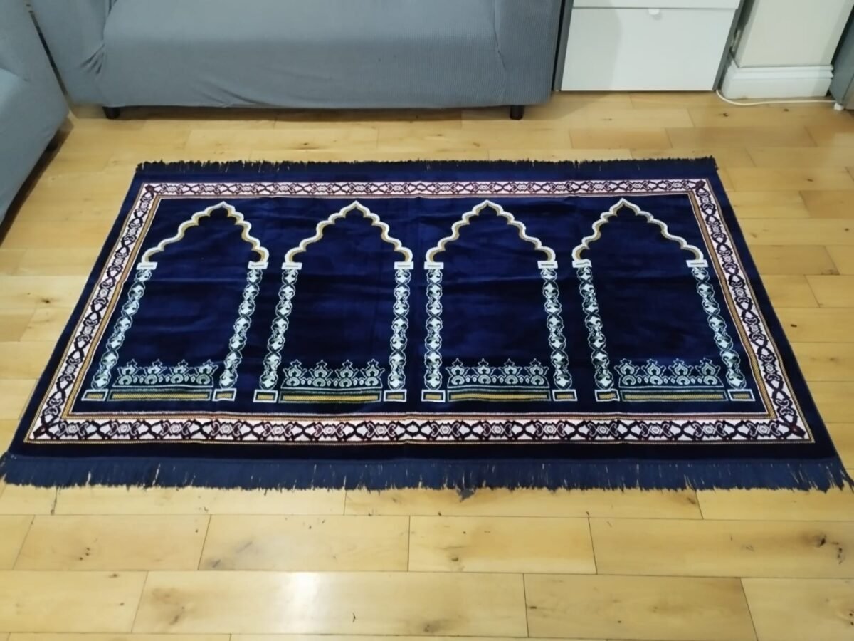 4 person Turkish prayer mat navy Islamic janamaz rug